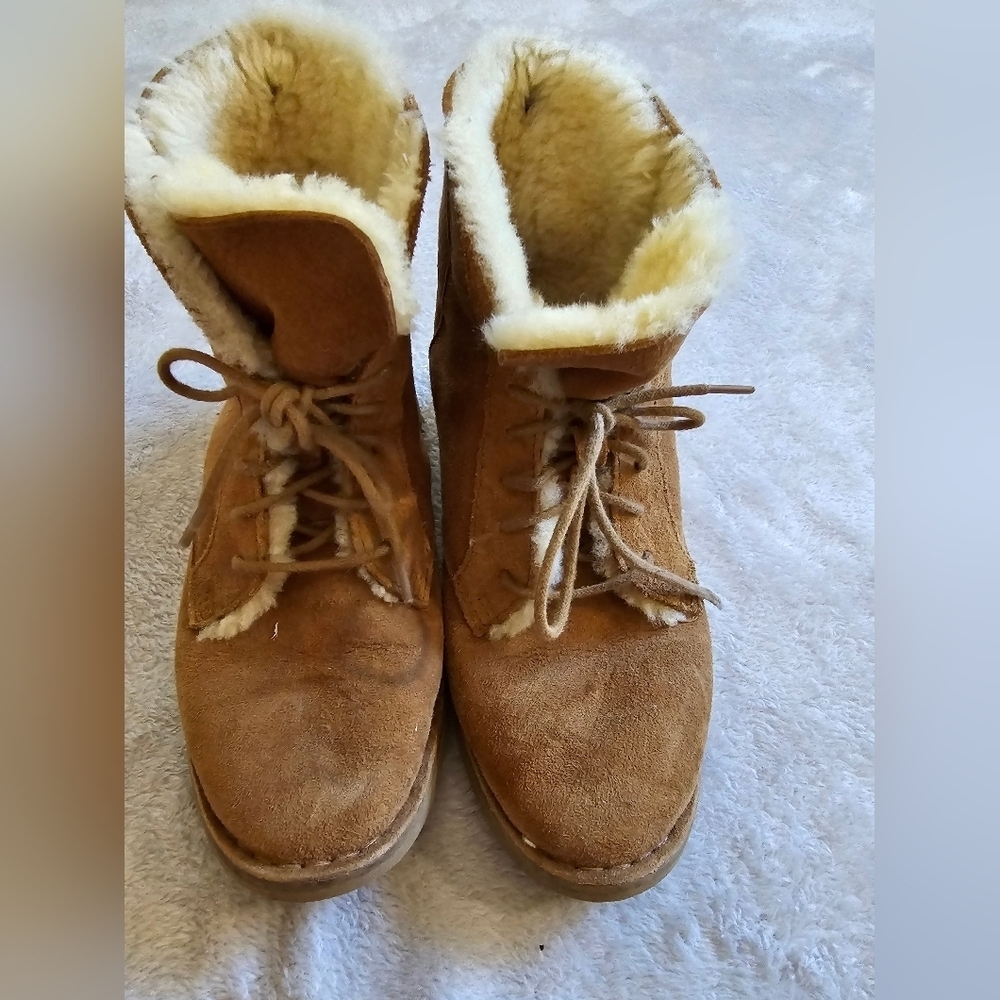 Ugg Quincy Boot Chestnut - Picture 6 of 14